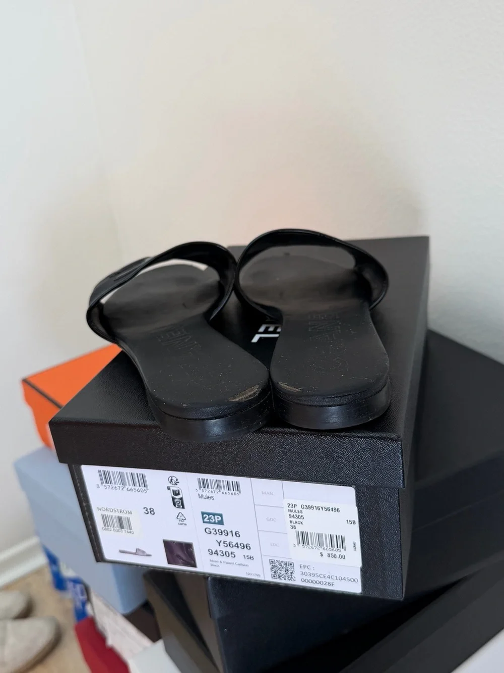 CHANEL Black Slide Sandals with Raised CC Emblem - Picture 5 of 8